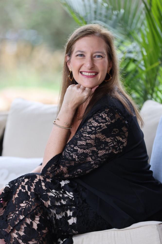 Branding headshot of an Amberly Lago retreat attendee